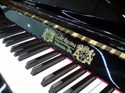 معرفی برند های پیانو دیجیتال